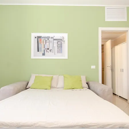 Brianza Flat