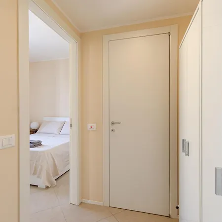 Brianza Flat Apartment