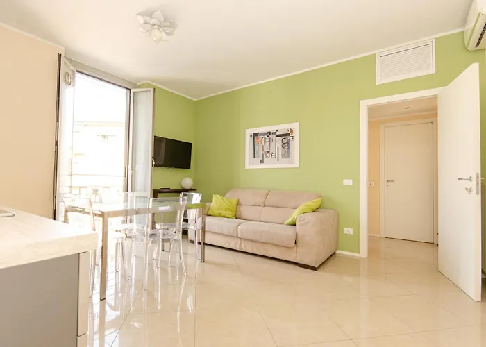 Brianza Flat * Milan