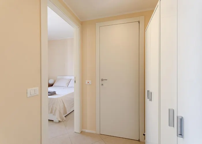 Brianza Flat Apartment