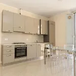 דירה Brianza Flat מילאנו