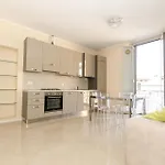 Brianza Flat * מילאנו